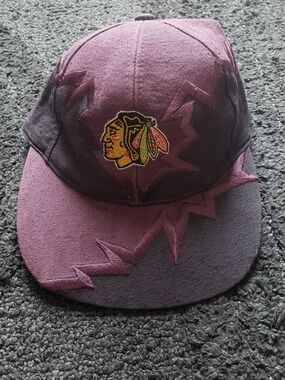 Vintage Embroidered Drew Pearson Chicago Blackhawks NHL Hat